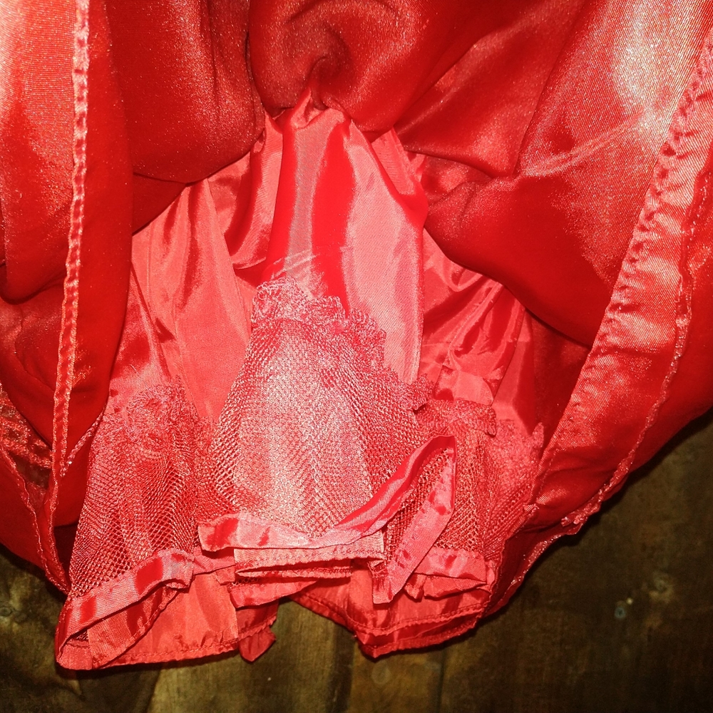 Dress - Picture 4 of 8